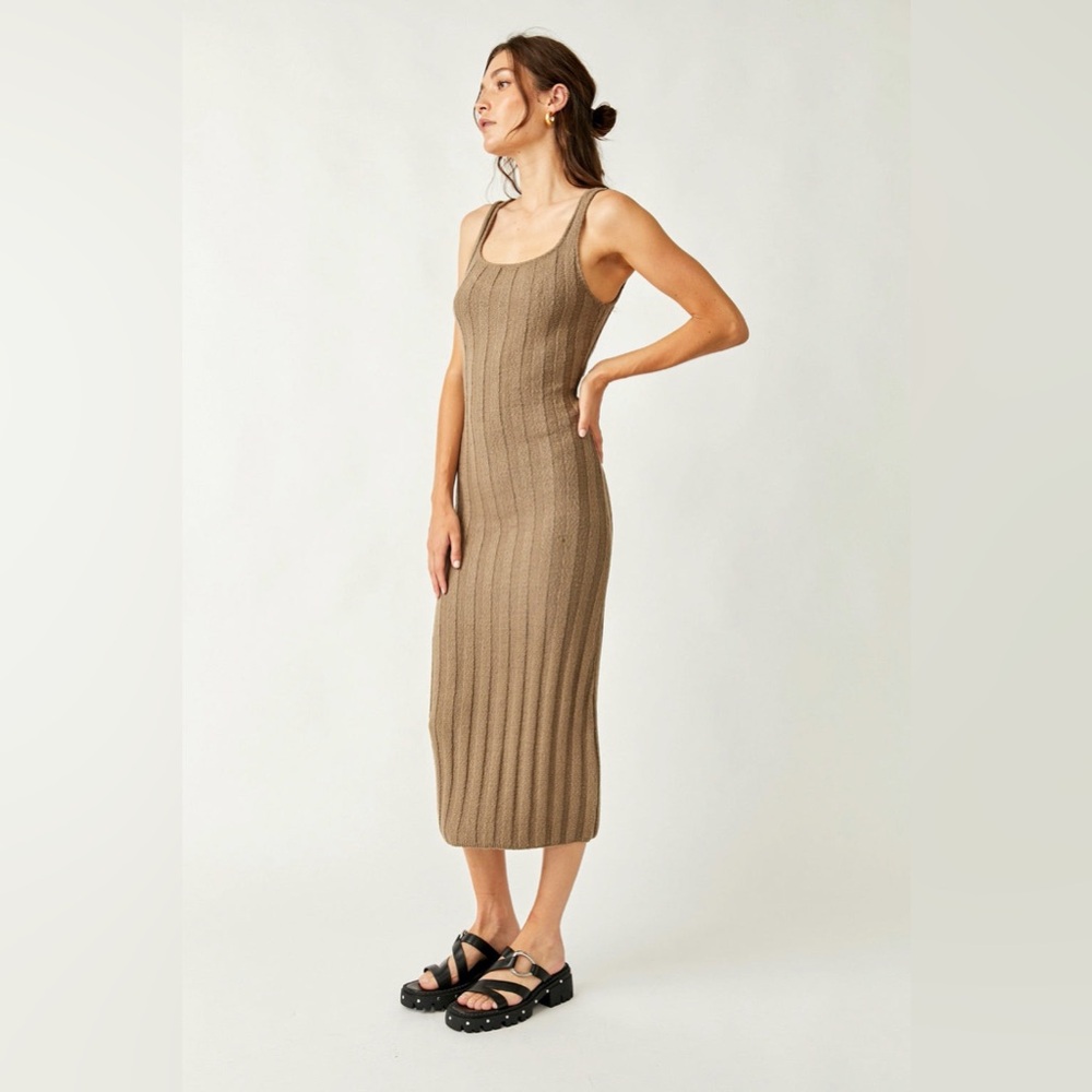 Free People Santons Stone Midi Sweater Dress Neutral Brown NEW Large - Picture 3 of 9